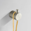 AA08: Knurl