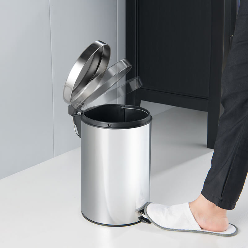 Trash Bin
