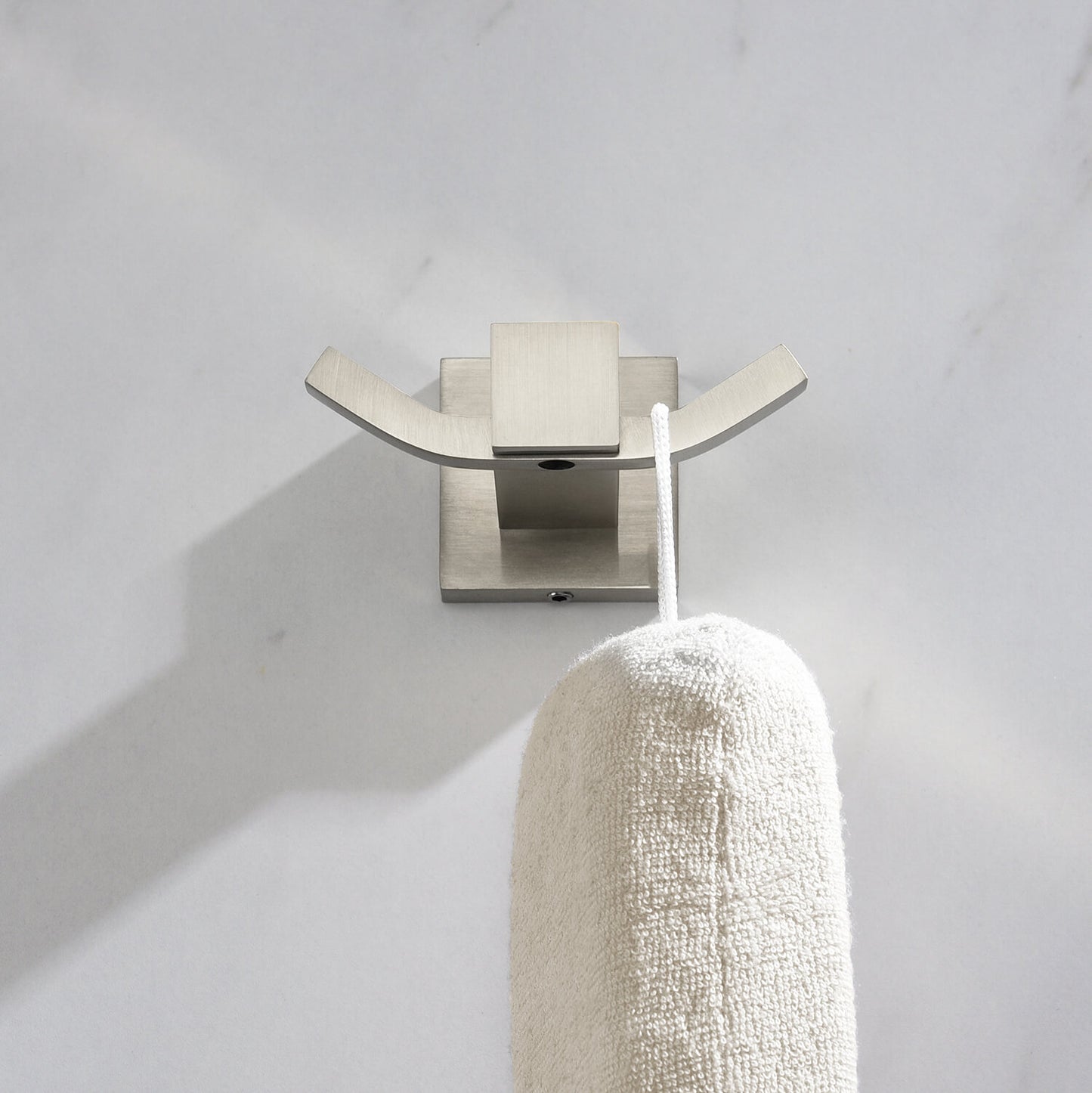 AQUAVIT Solid Brass double hook AA010012