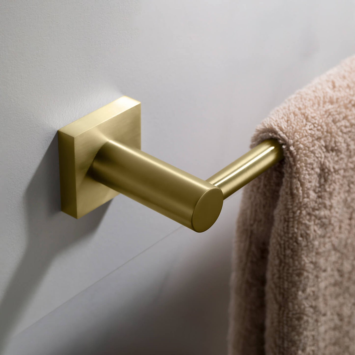 Glory Brass Towel Ring AA020050