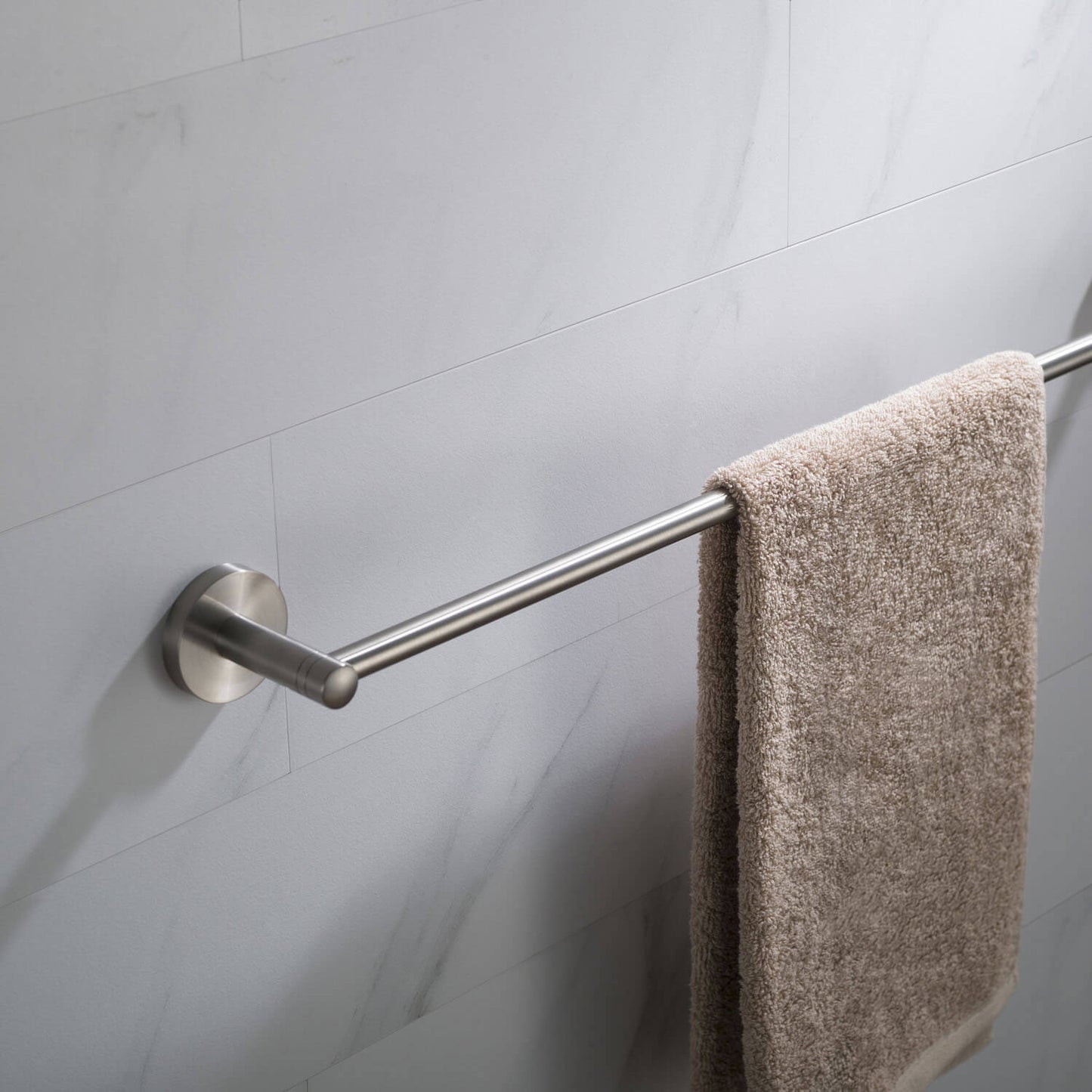 Premium Brass Towel Bar with High-Quality AA030053