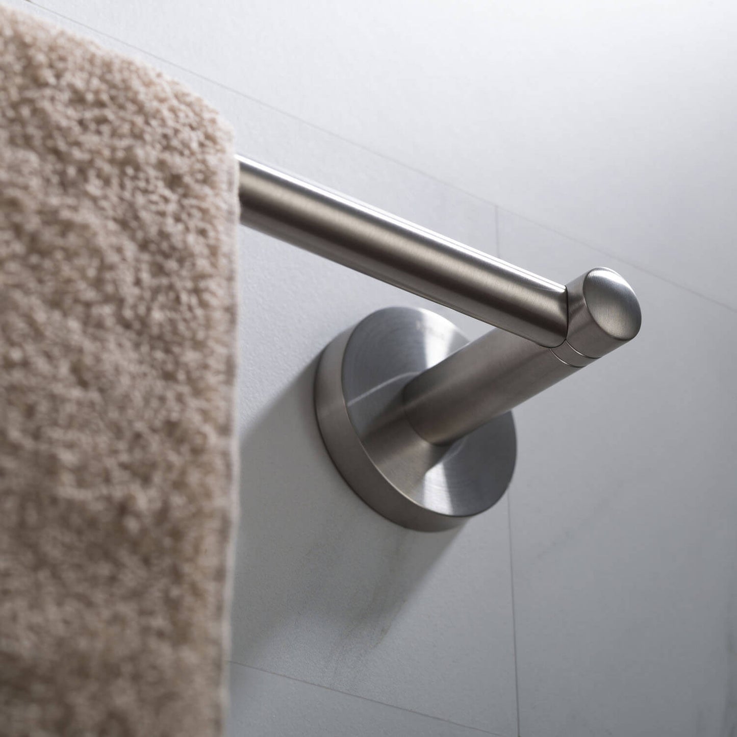 Premium Brass Towel Bar with High-Quality AA030053