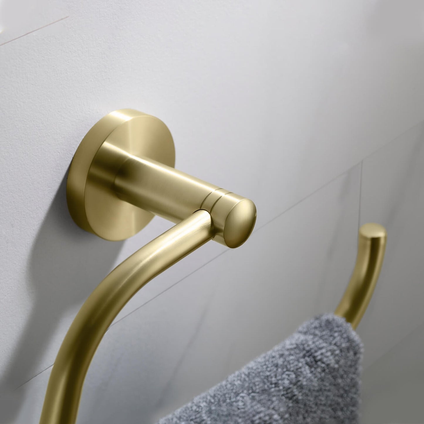 Aquavit Solid Brass Durable Towel Ring AA030057