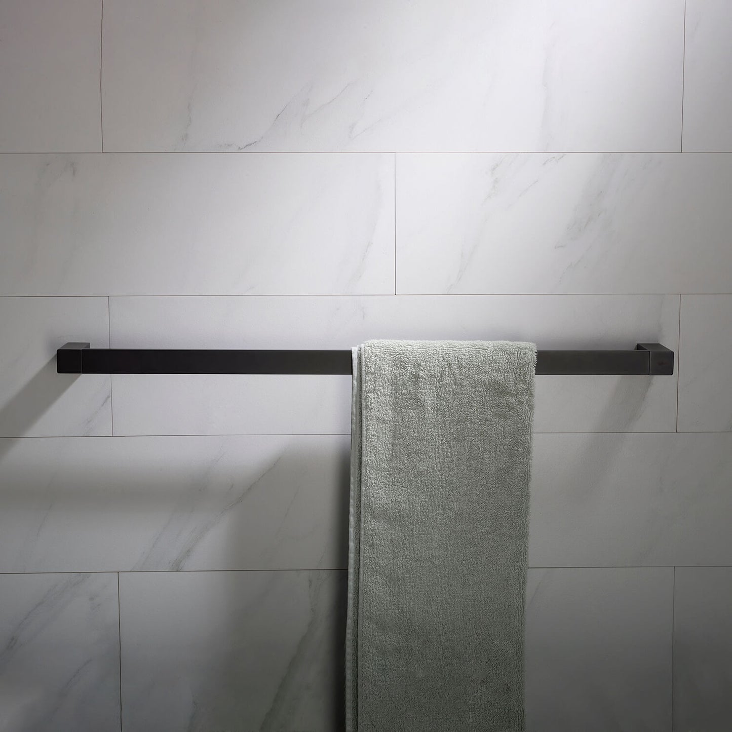 Single Brass Towel Rail – Luxury Design AA120053