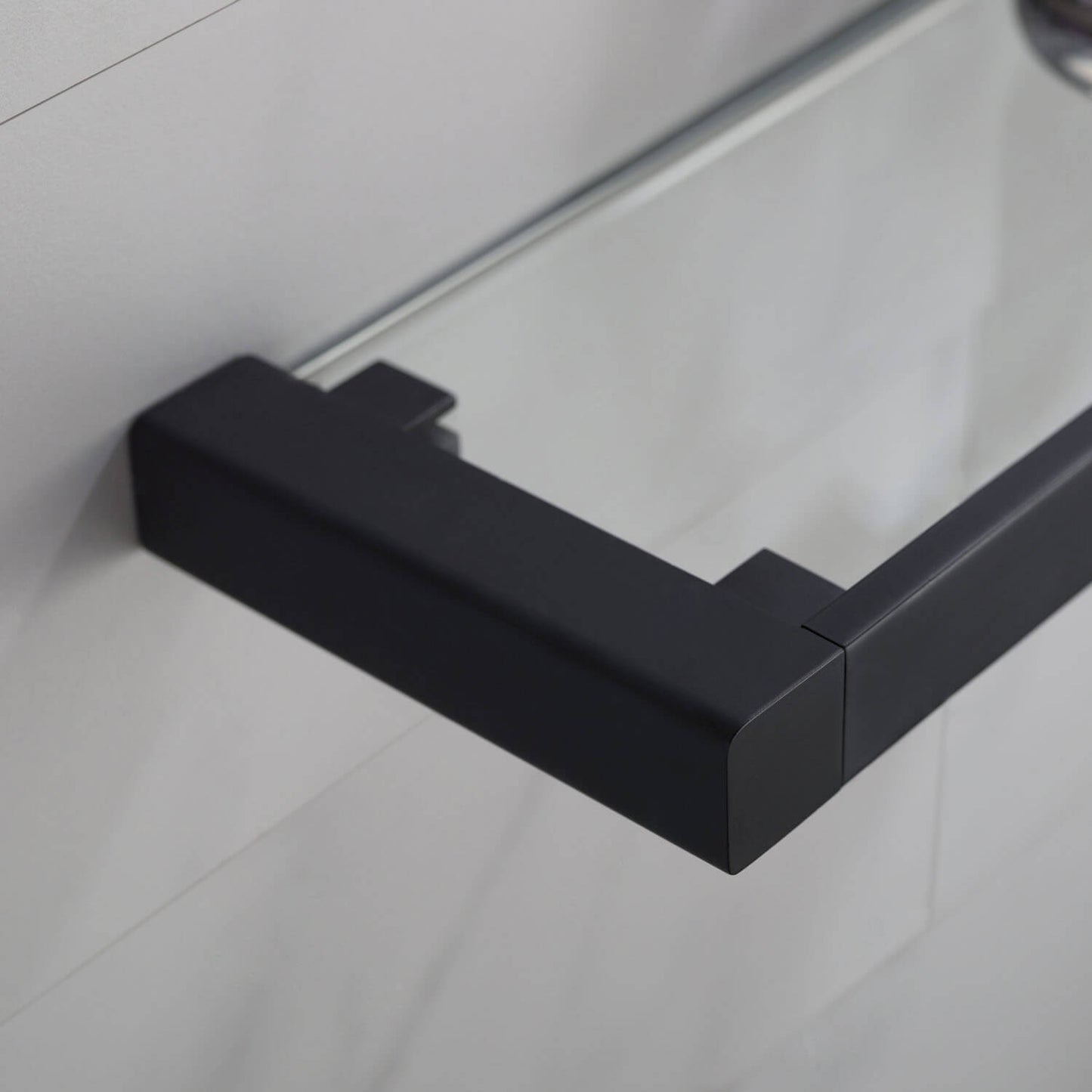 Brass Glass Shelf – A Luxury Storage Solution AA120071