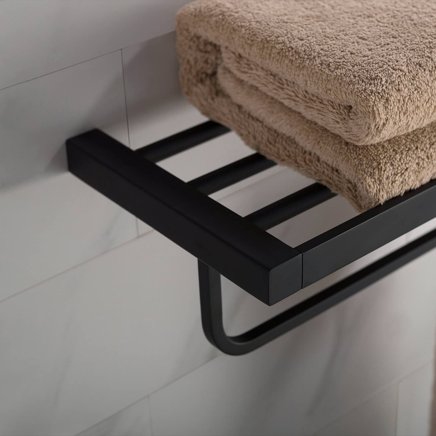 Chic Brass Towel Rack with round stainless steel tube AA120158