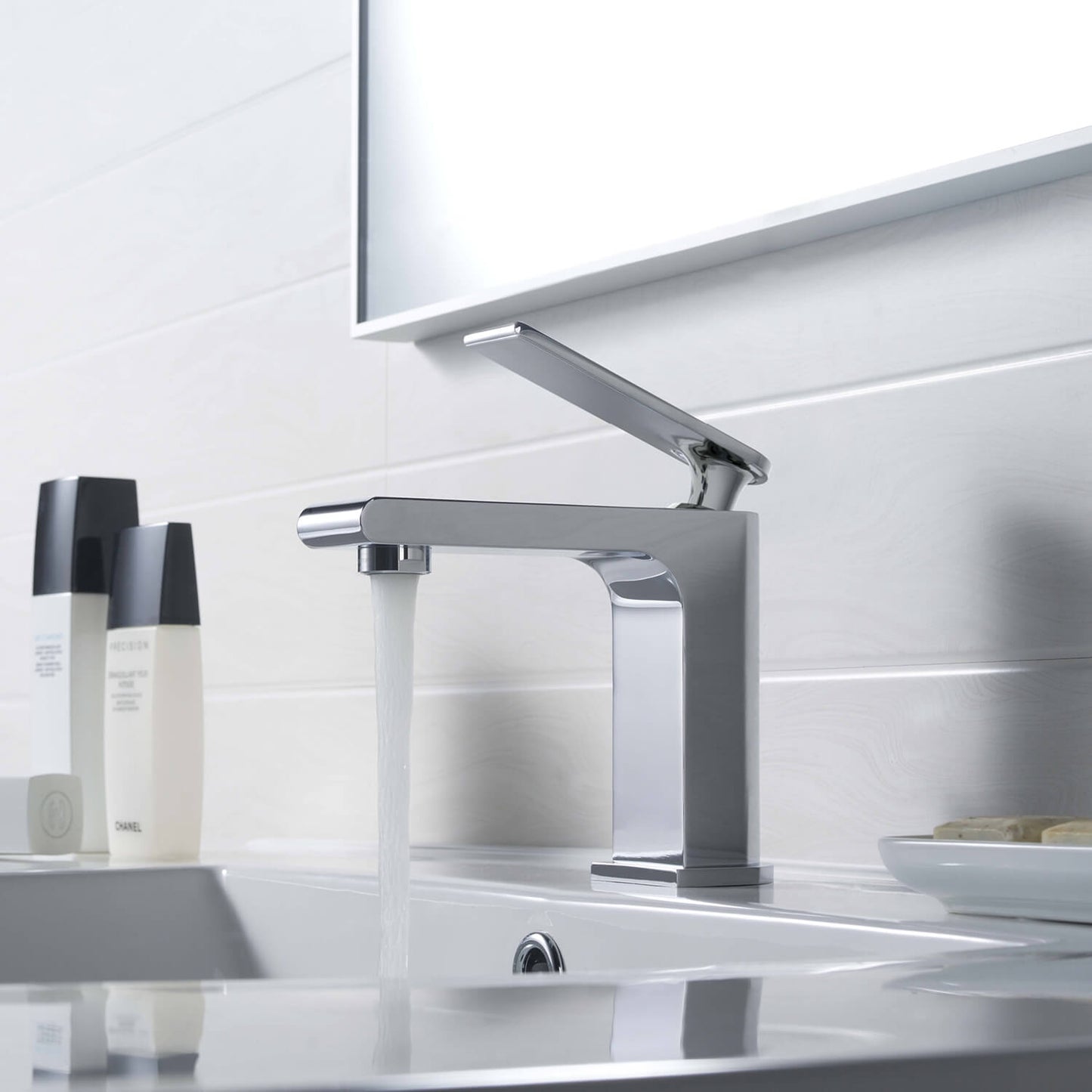 Elate Single handle basin mixer AT020011