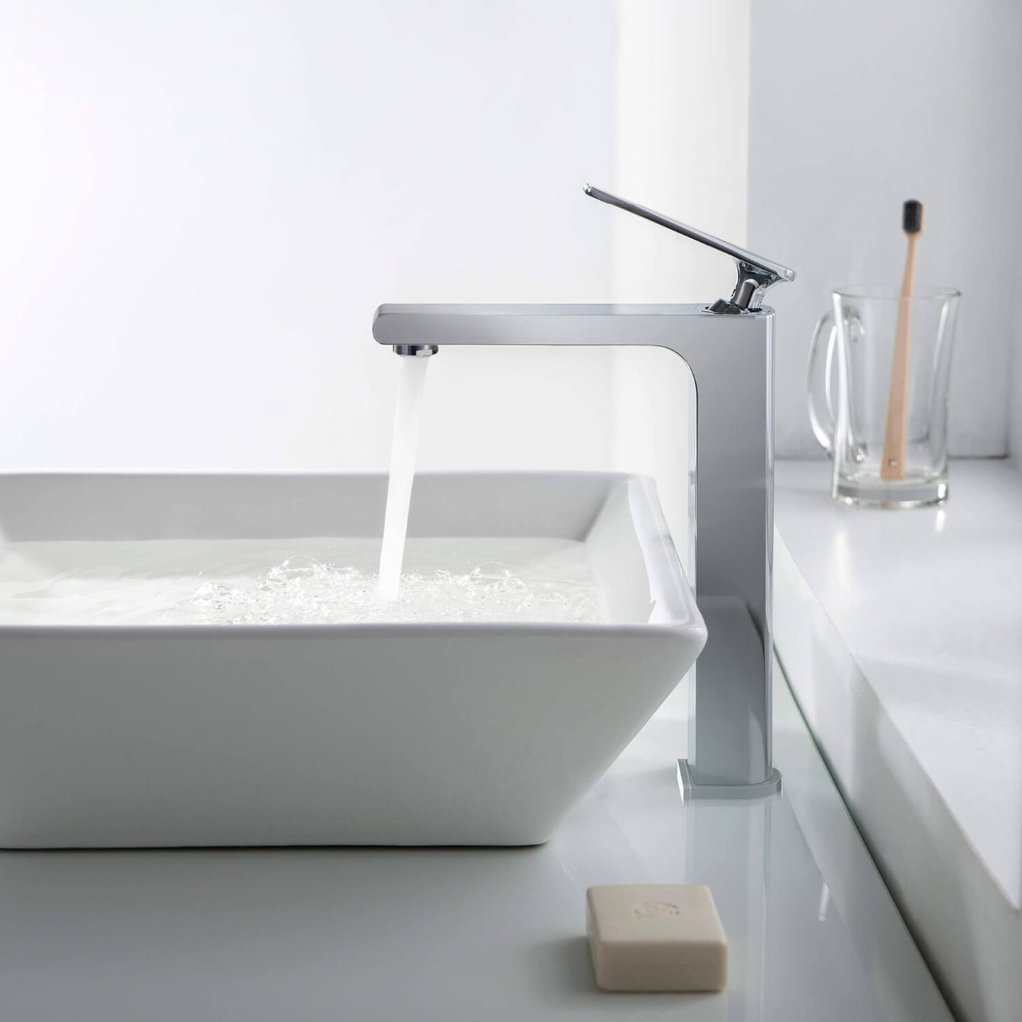 Elate Vessel sink faucet AT020012