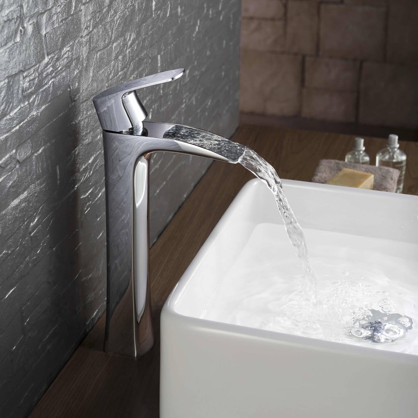 Cascade Single hole vessel basin faucet AT030012