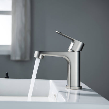 Tender Single hole basin faucet AT040011