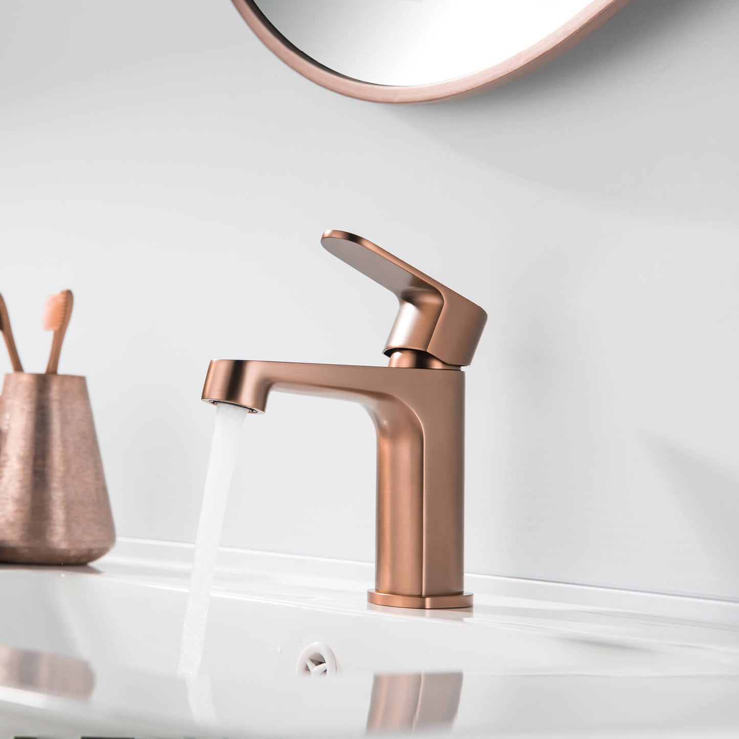Tender Single hole basin faucet AT040011
