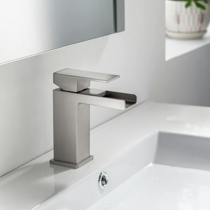 Waterfall Single hole basin faucet AT070011