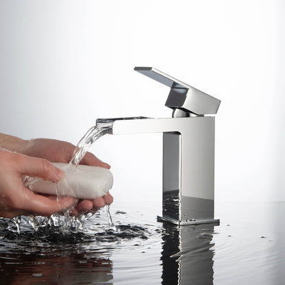Waterfall Single hole basin faucet AT070011