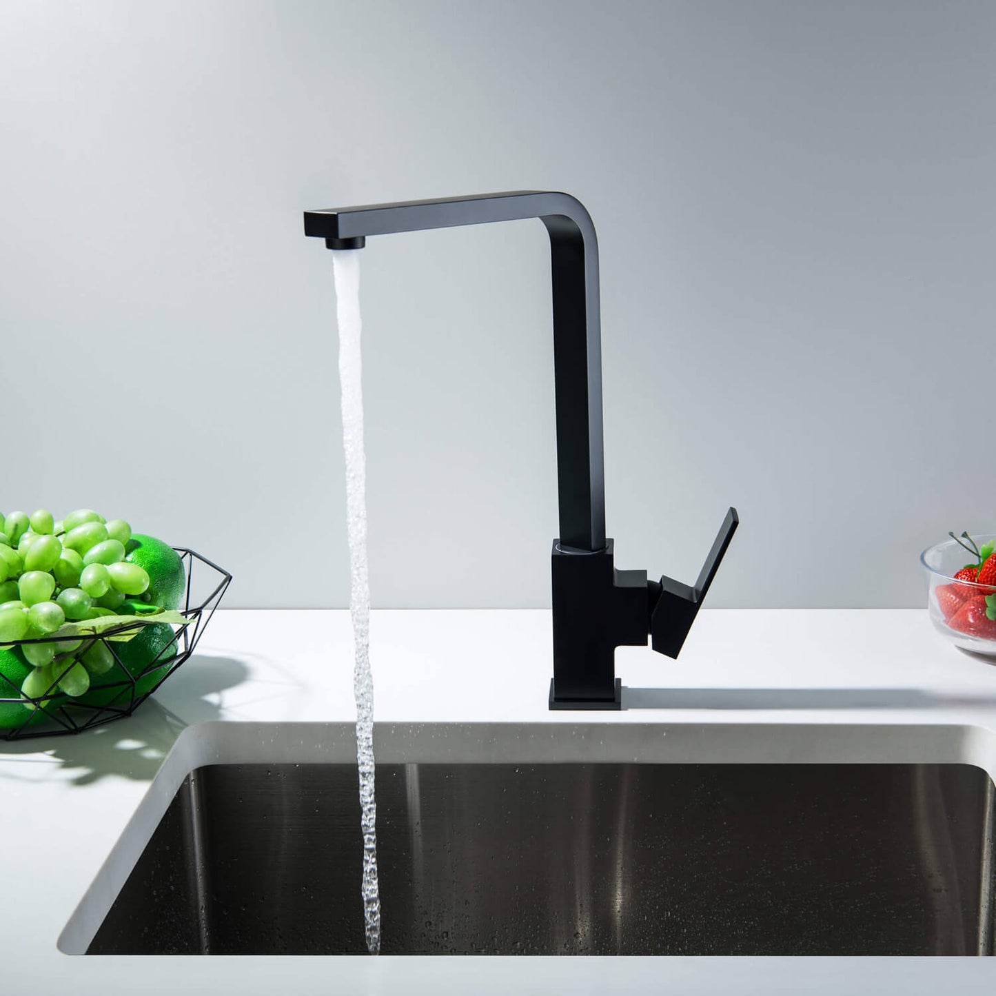 Cube Single handle kitchen faucet AT080041