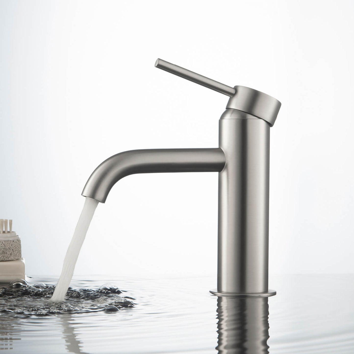 Circular Single hole basin faucet AT090111