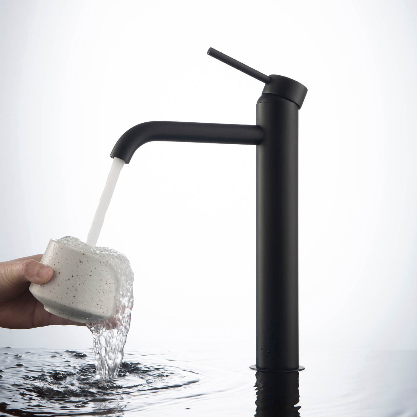 Circular Single hole vessel basin faucet AT090112