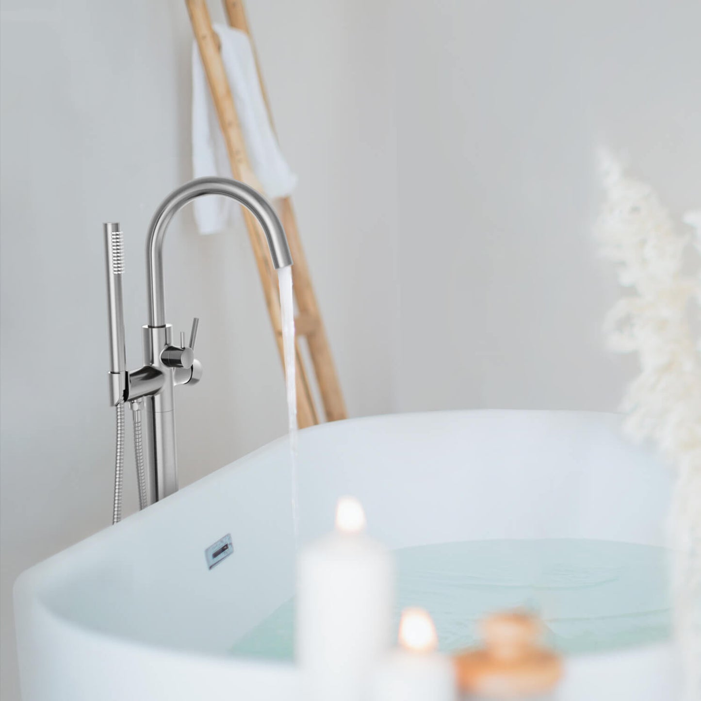 Aquavit Circular Freestanding Tub Faucet with high arc spout TF0903011