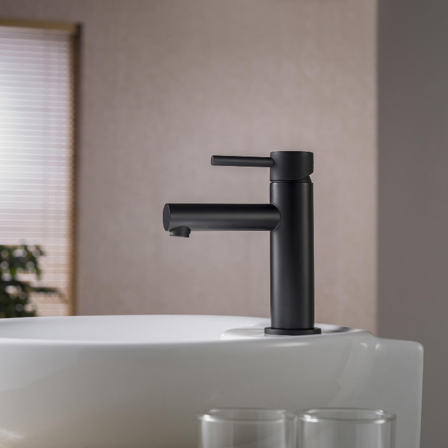 Circular Single hole basin faucet AT090211