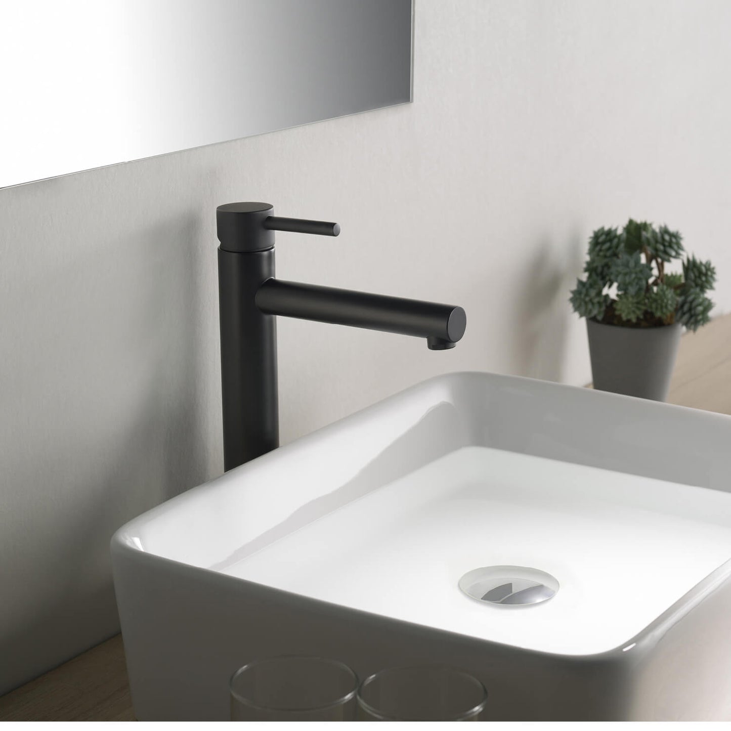 Circular Single hole vessel basin faucet AT090212