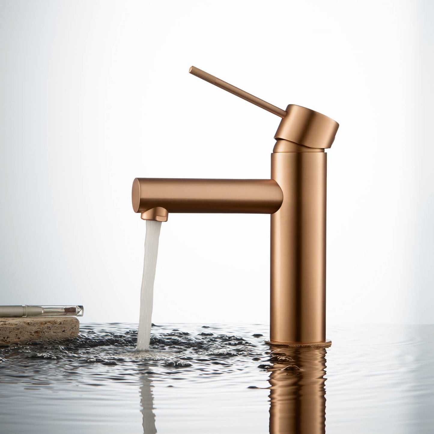 Circular Single hole basin faucet AT100211