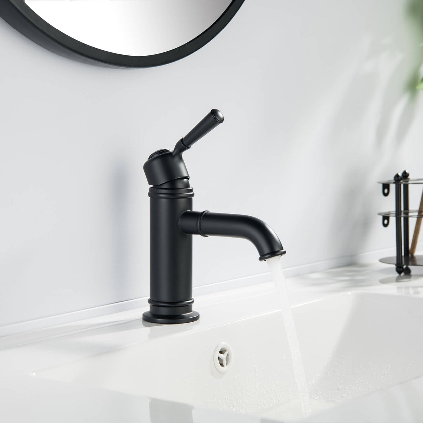 Victoria Single hole basin faucet AT150011