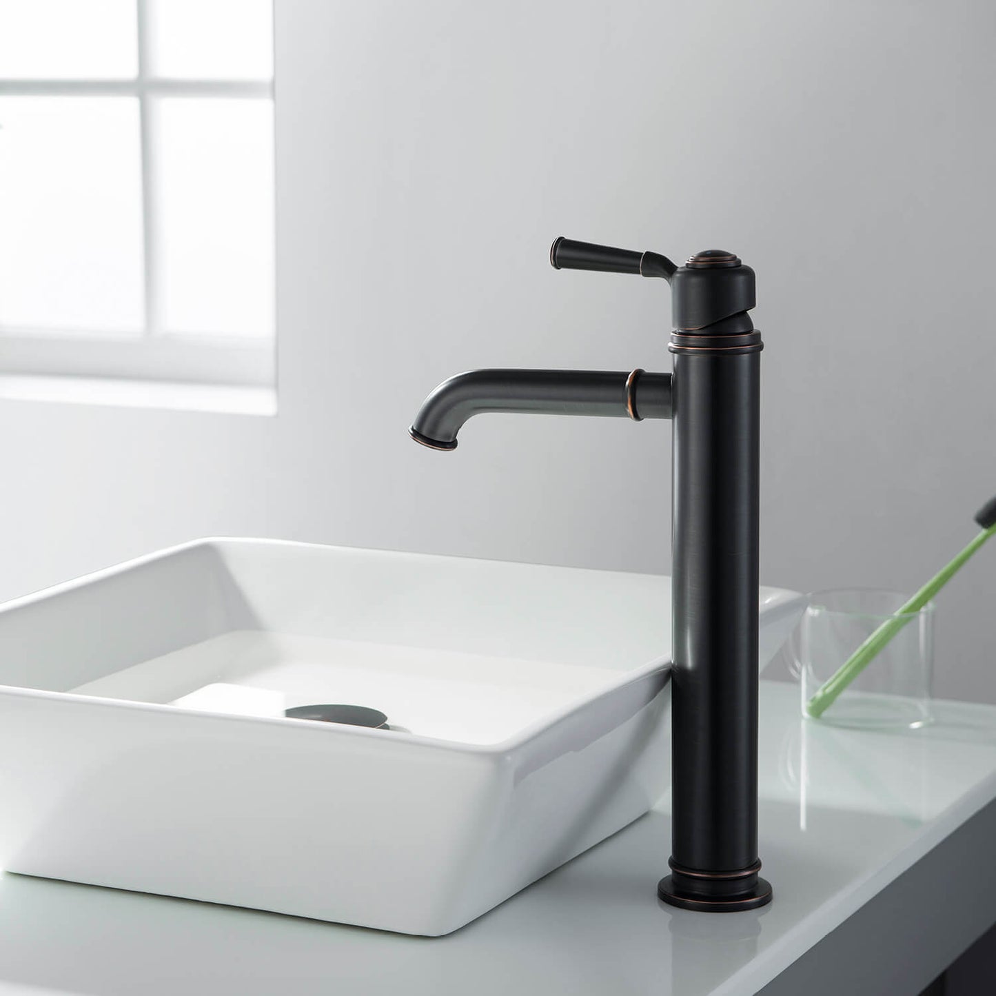 Victoria Single hole vessel faucet AT150013
