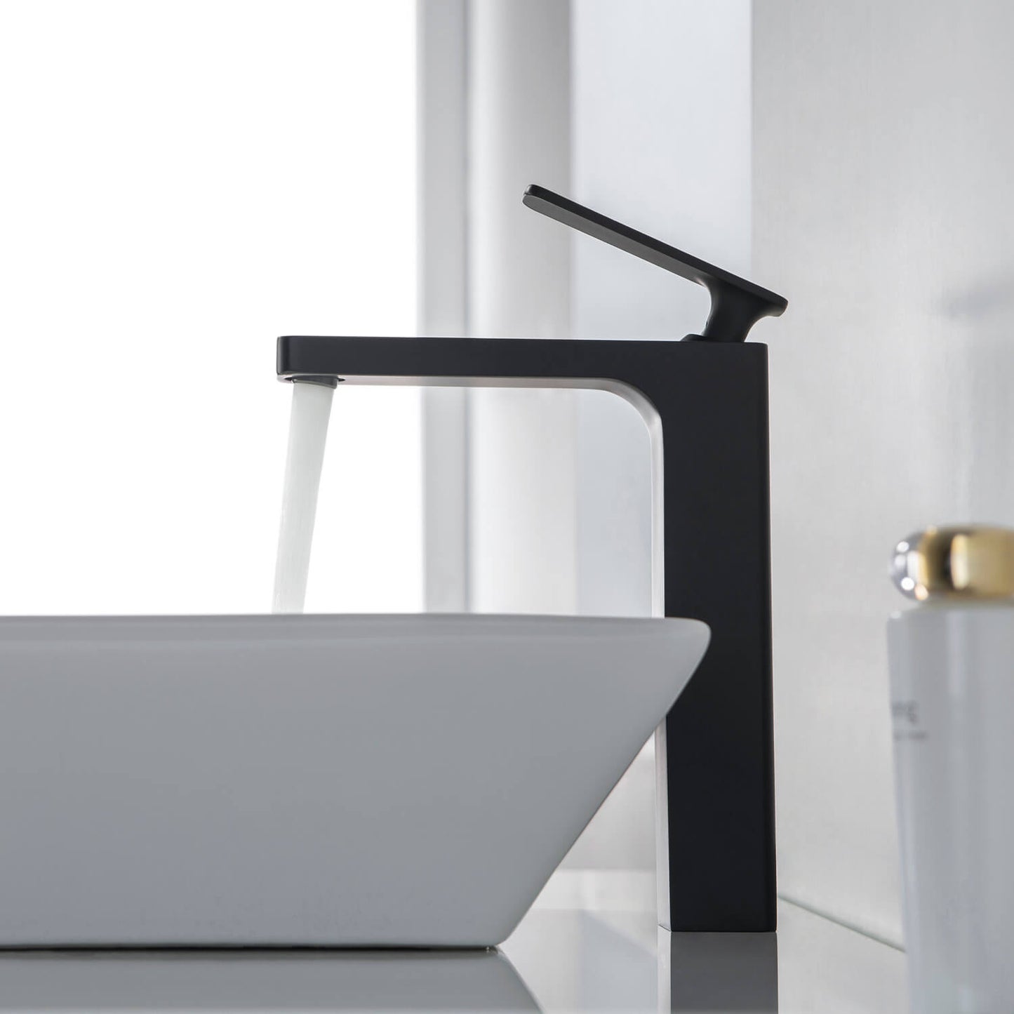Apple single handle high basin faucet AT210012