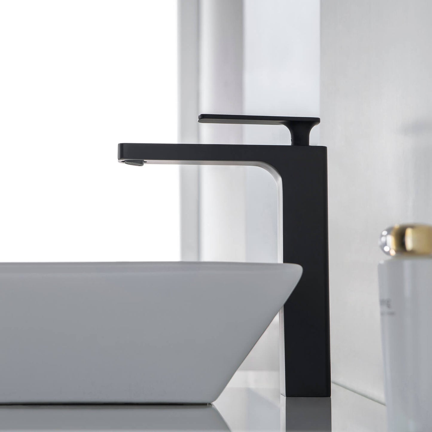 Apple single handle high basin faucet AT210012