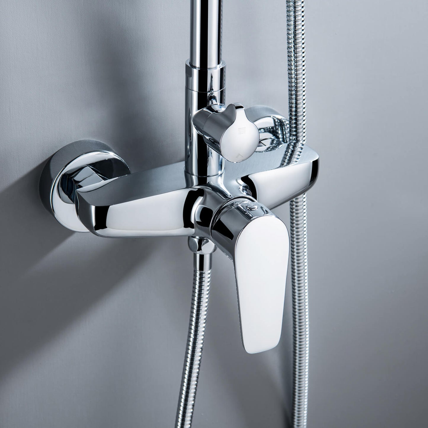 Aquavit Harmony solid brass shower mixer with single-lever handle