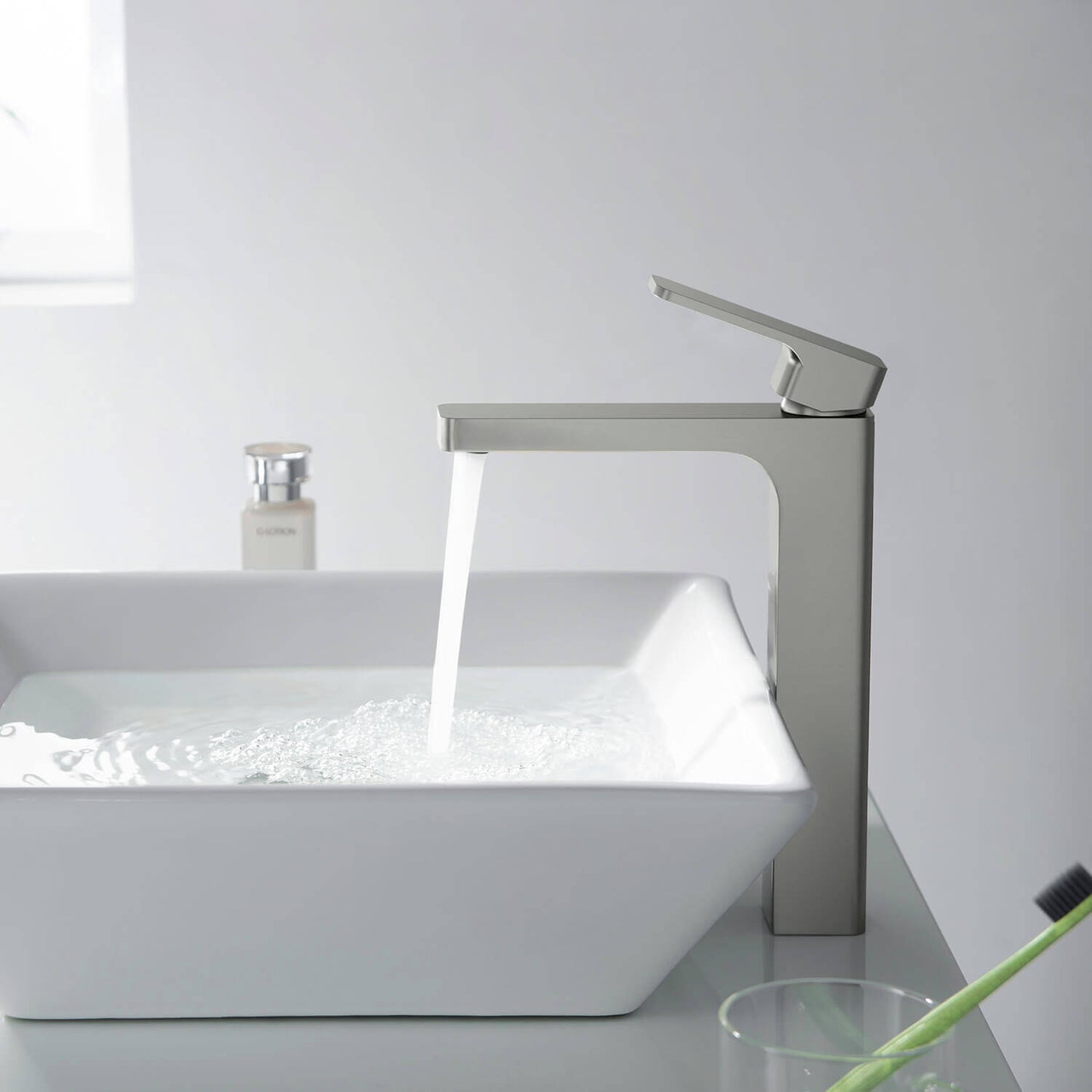 Infinity Single hole vessel basin faucet AT240012