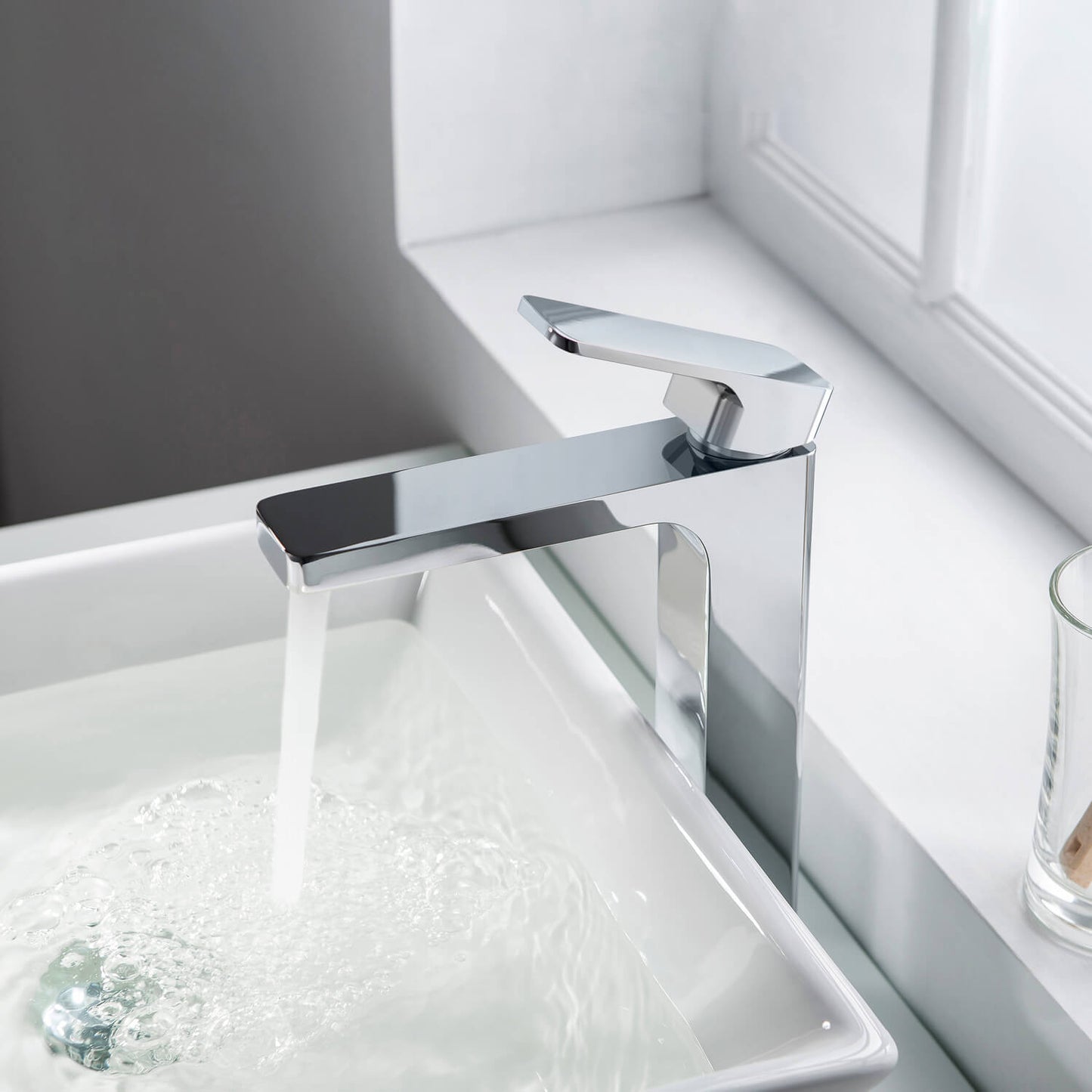 Infinity Single hole vessel basin faucet AT240012