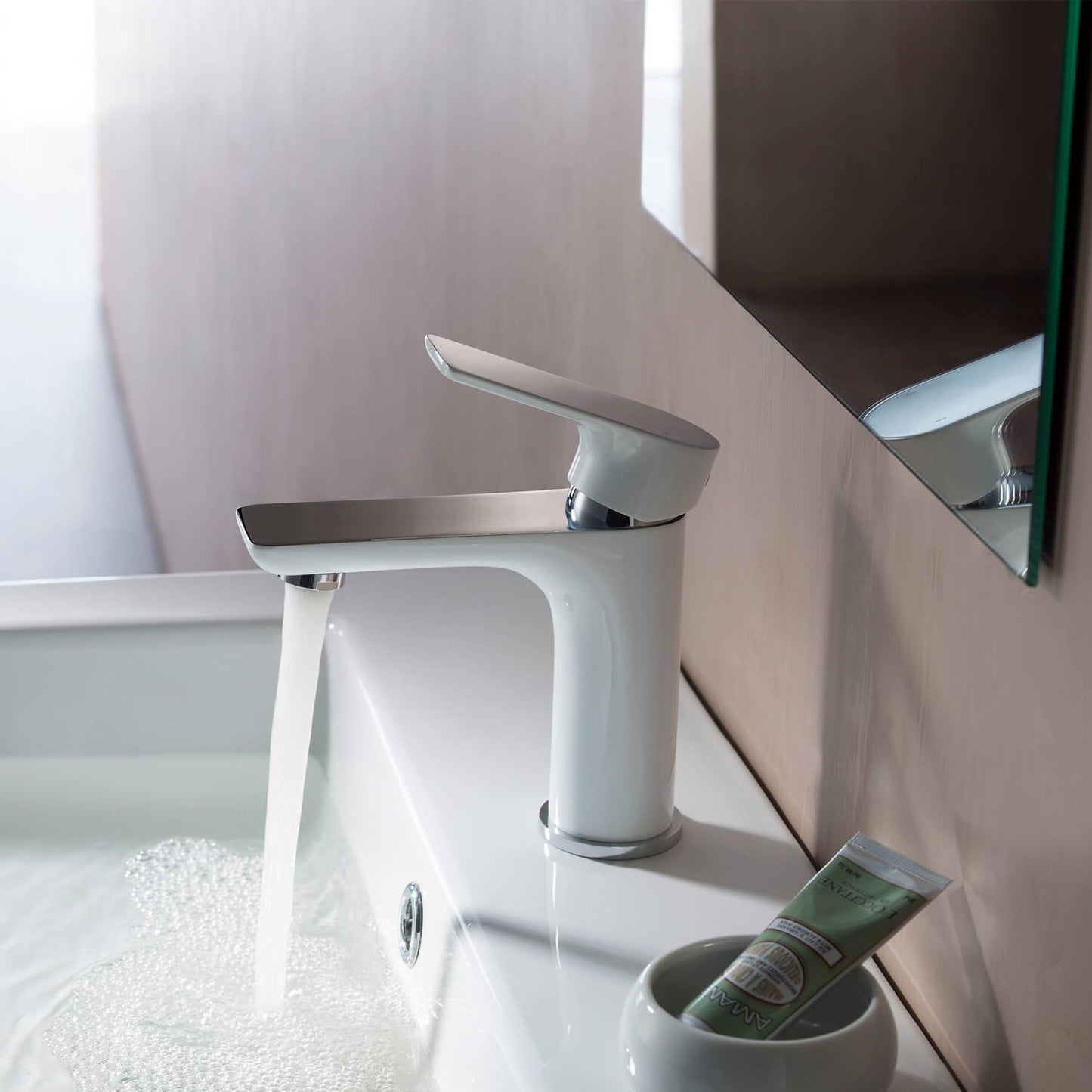 Vision single handle basin faucet AT250011