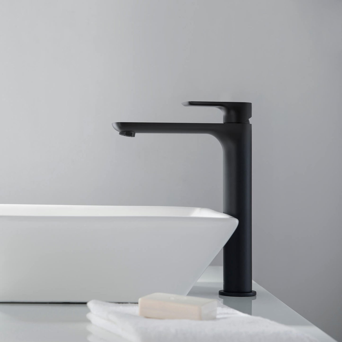 Vision single handle high basin mixer AT250012