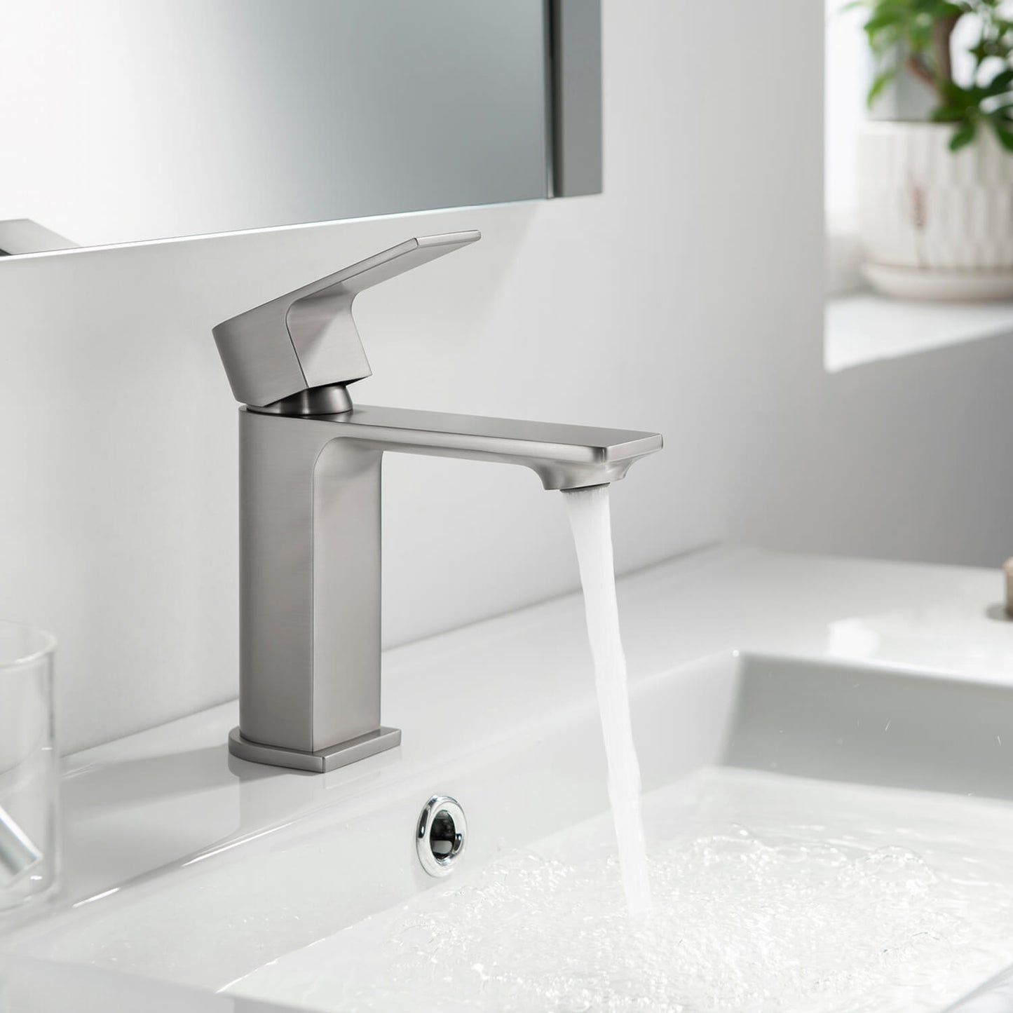 Ventus single handle basin faucet AT270011
