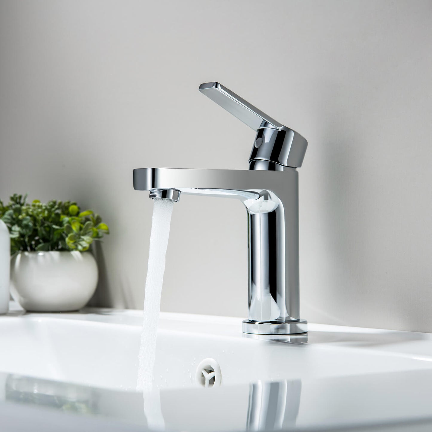 Aquavit Sense single handle basin mixer AT421100