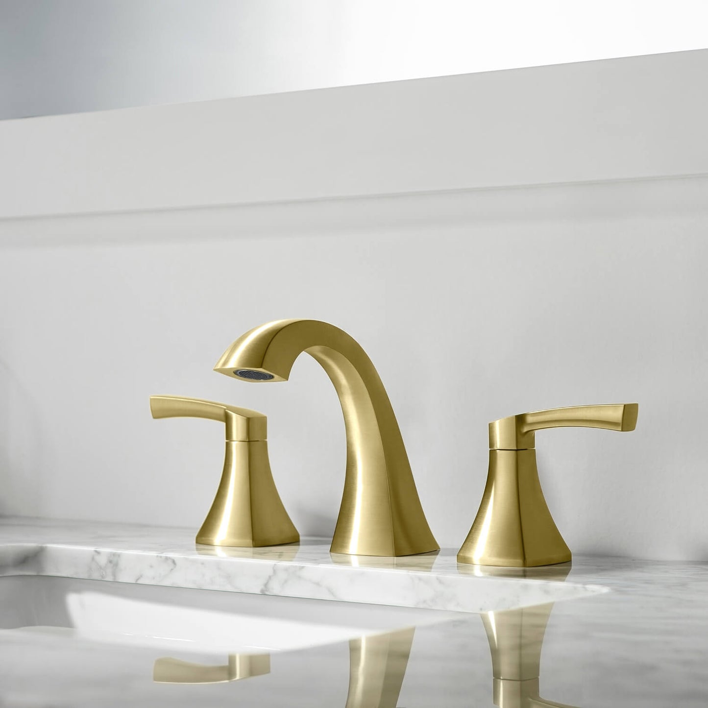 Aquavit Premium Three-Hole Basin Mixer Faucet in Solid Brass AT460014