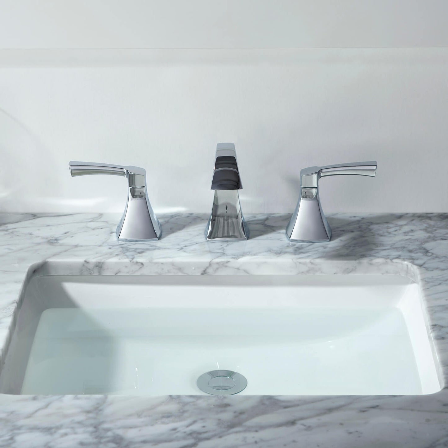 Aquavit Premium Three-Hole Basin Mixer Faucet in Solid Brass AT460014
