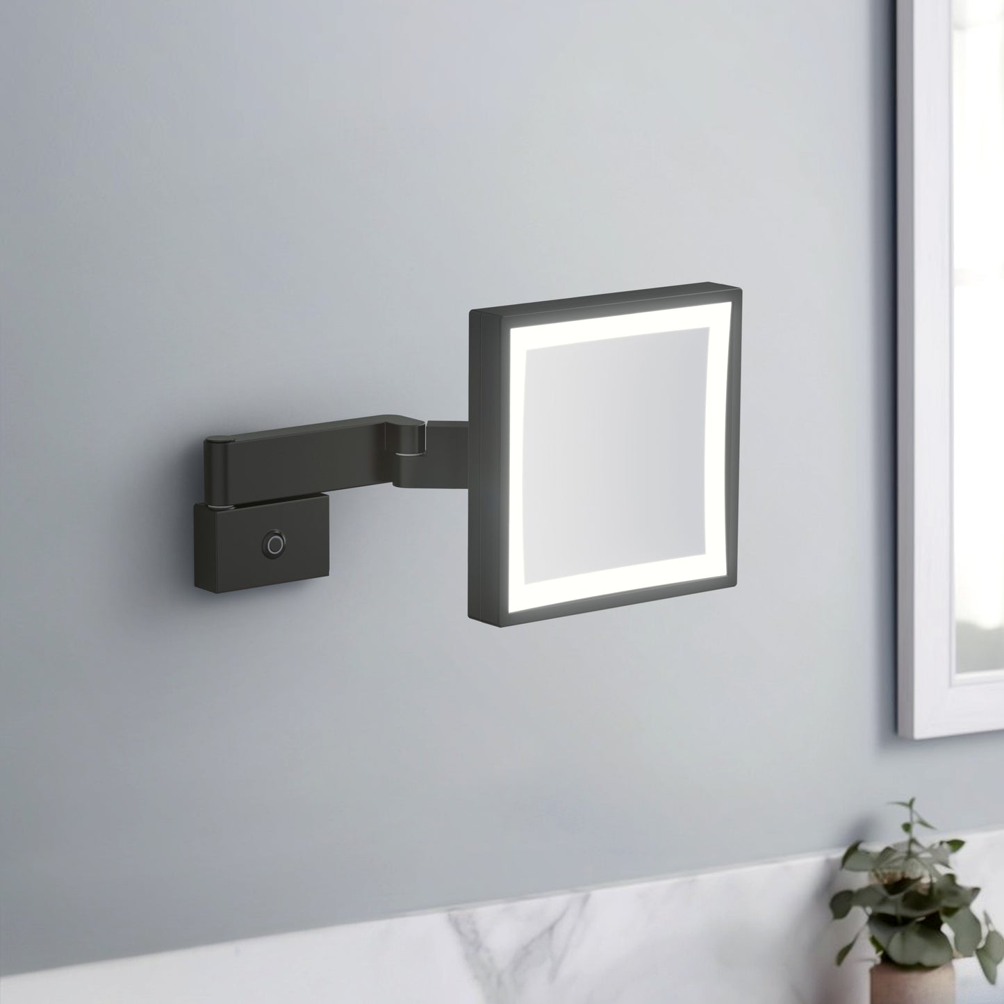 Aquavit 5X Magnifying LED Mirror CM09