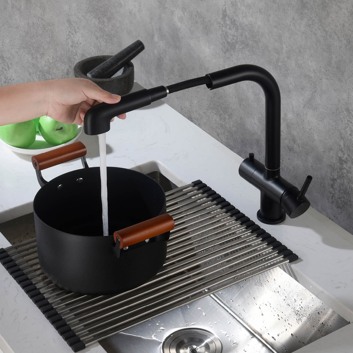 Solid Lead-Free Brass Pull-Out Kitchen Faucet with water filter FF2011
