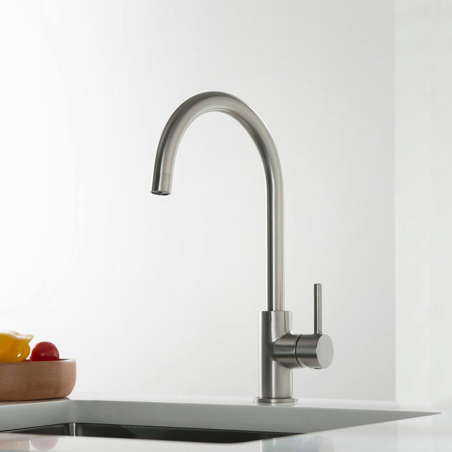 Modern Single Handle Kitchen Faucet with 360° Swivel Spout for Easy Use KF10001