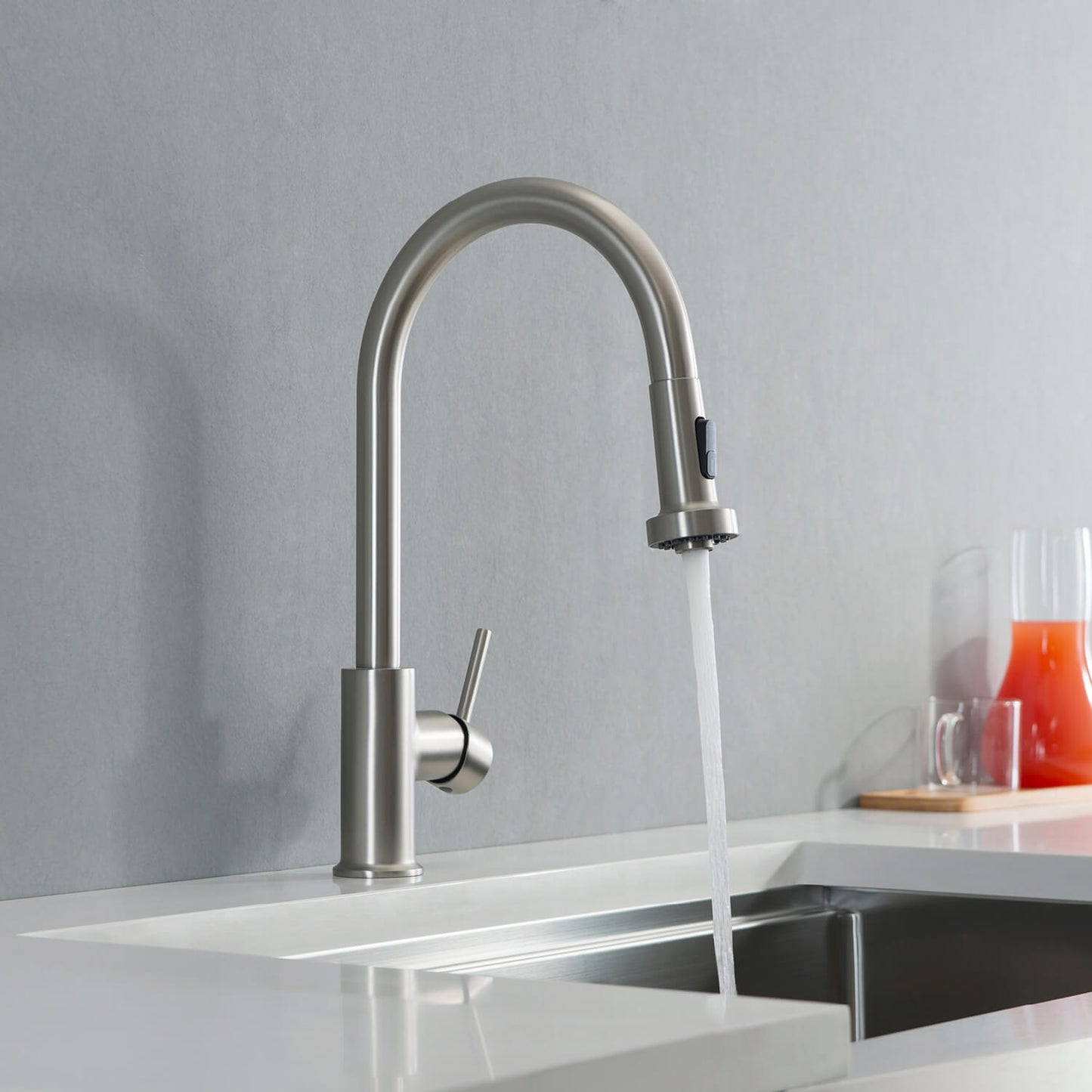 Durable Pull-Down Faucet for Kitchens KF10102