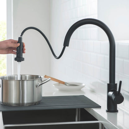 Durable Pull-Down Faucet for Kitchens KF10102
