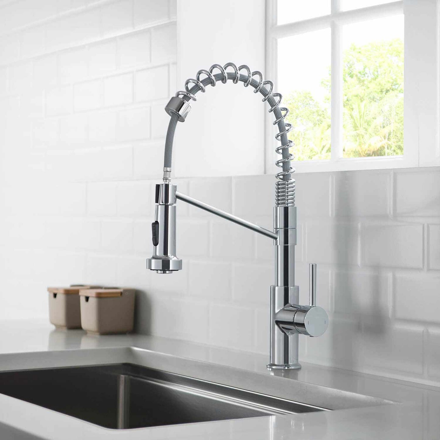 Aquavit Single handle pull down kitchen faucet with spring KF10203