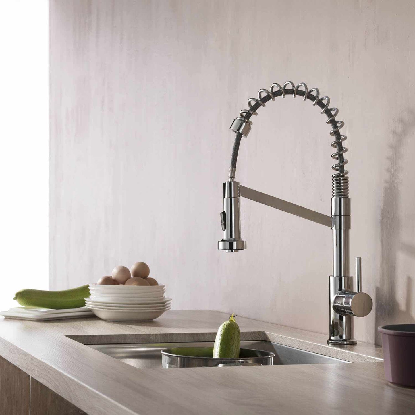 Aquavit Single handle commercial design pull down kitchen faucet KF10204