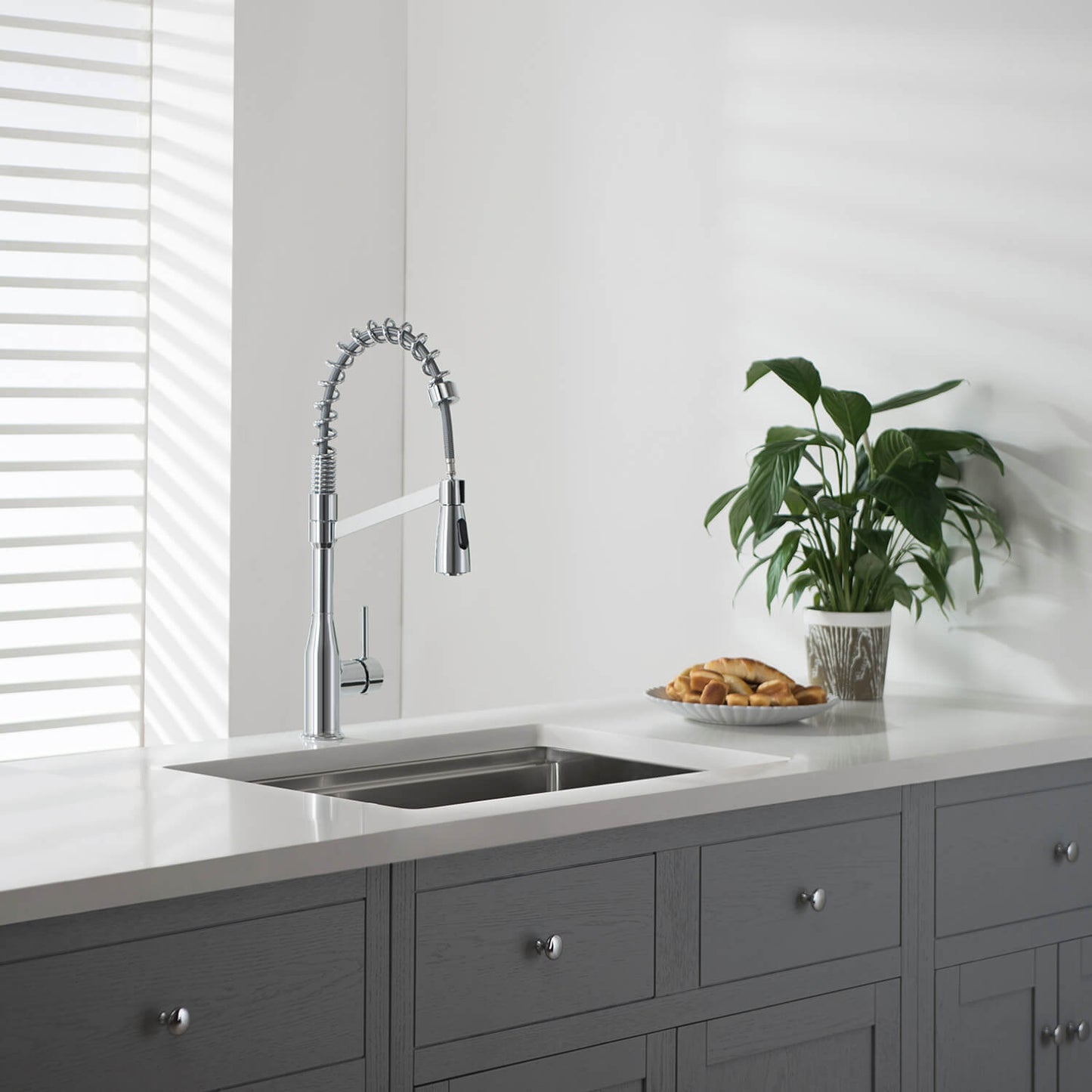 Aquavit Taper Commercial-Style Kitchen Faucet with 2-Way Spray Head KF11201