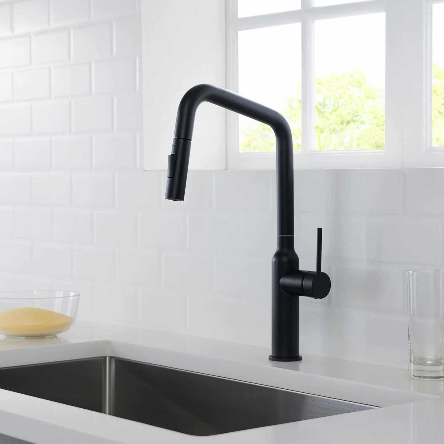 Modern Kitchen Faucet with 360° Swivel Spout and Artistic Vase Design KF12102