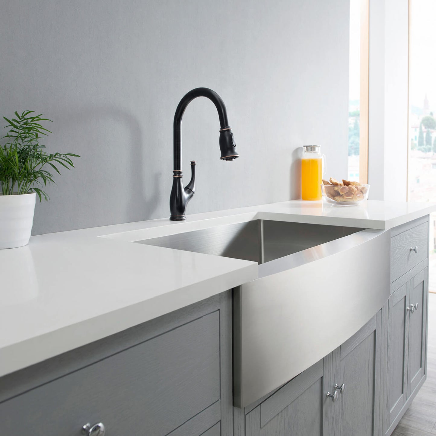 Aquavit Vintage Kitchen Faucet with Transitional Design and Pull-Down Spray KF17101
