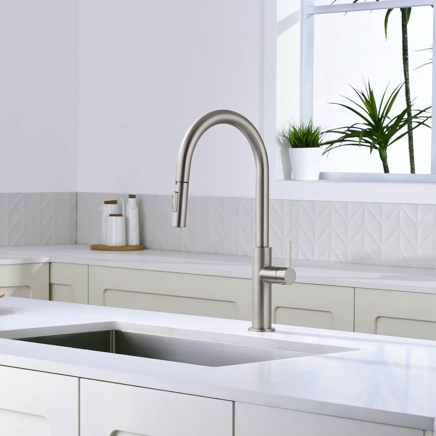 Aquavit Orbit Single Handle Pull down Kitchen Faucet KF21101