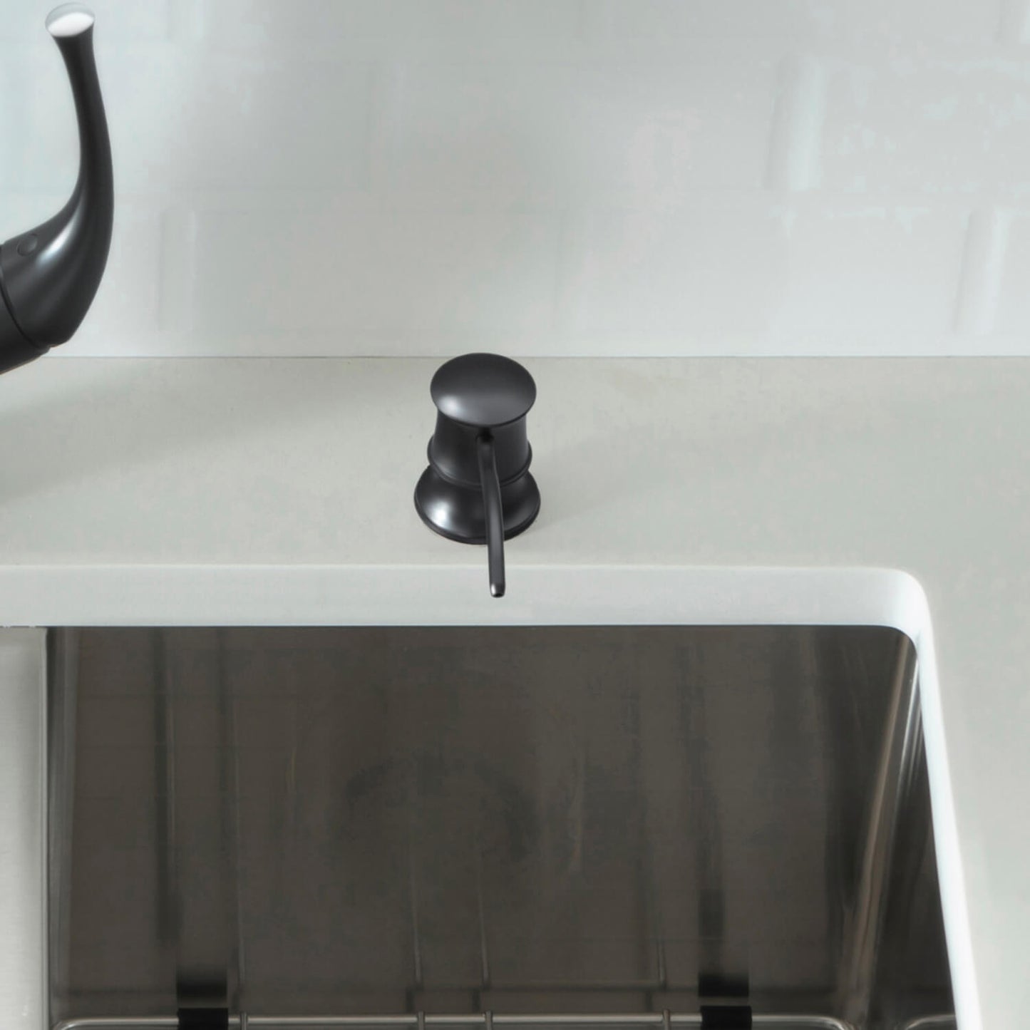 Classcial Design Kitchen Soap Dispenser SD03