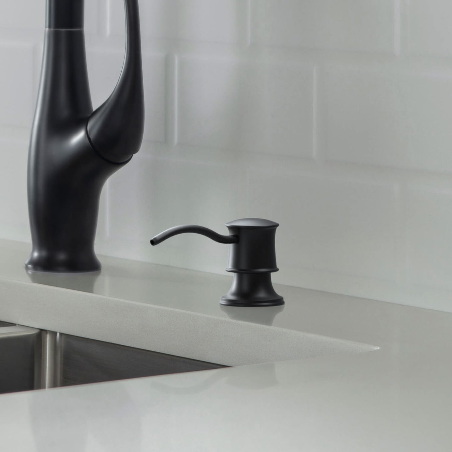 Classcial Design Kitchen Soap Dispenser SD03
